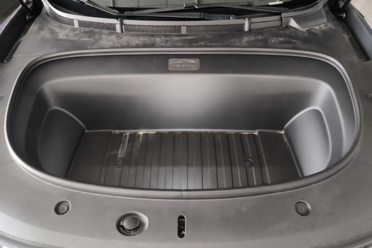 Used CHANGAN NEVO A06 2026 Model 630 Max Engine Bay