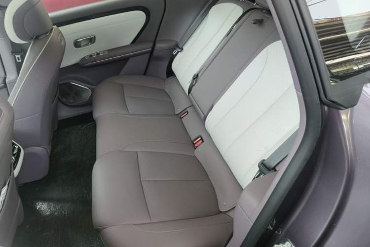 Used CHANGAN NEVO A06 2026 Model 630 Laser Ultra+ Left Rear Seat