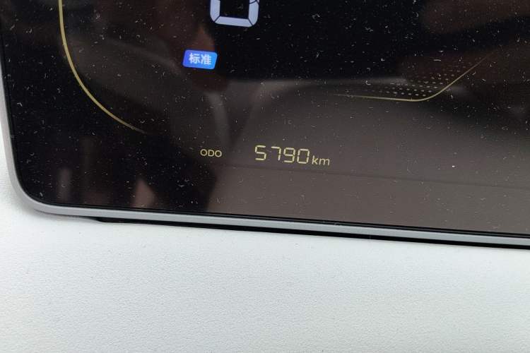 Used CHANGAN NEVO A06 2026 Model 510 Max Odometer Close Up
