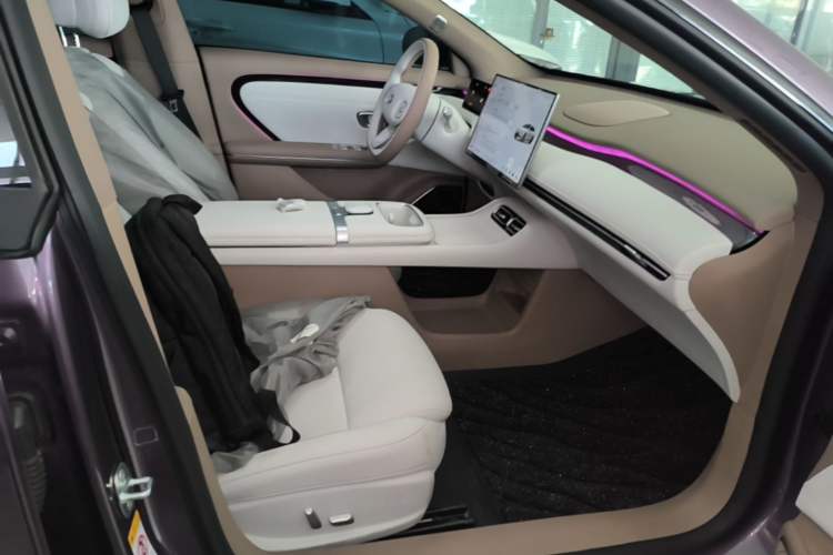 Used CHANGAN NEVO A06 2026 Model 630 Max Right Front Seat
