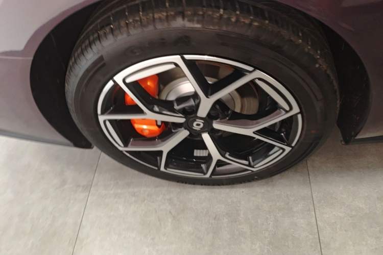 Used CHANGAN NEVO A06 2026 Model 630 Max Right Rear Wheel Hub