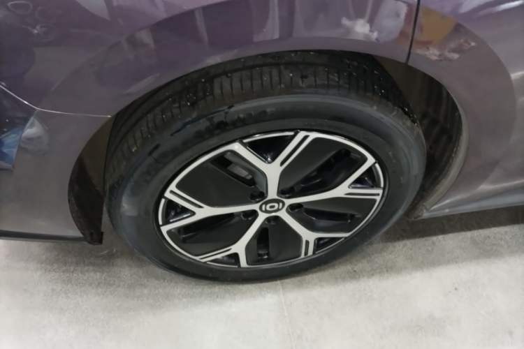 Used CHANGAN NEVO A06 2026 Model 510 Max Right Rear Wheel Hub