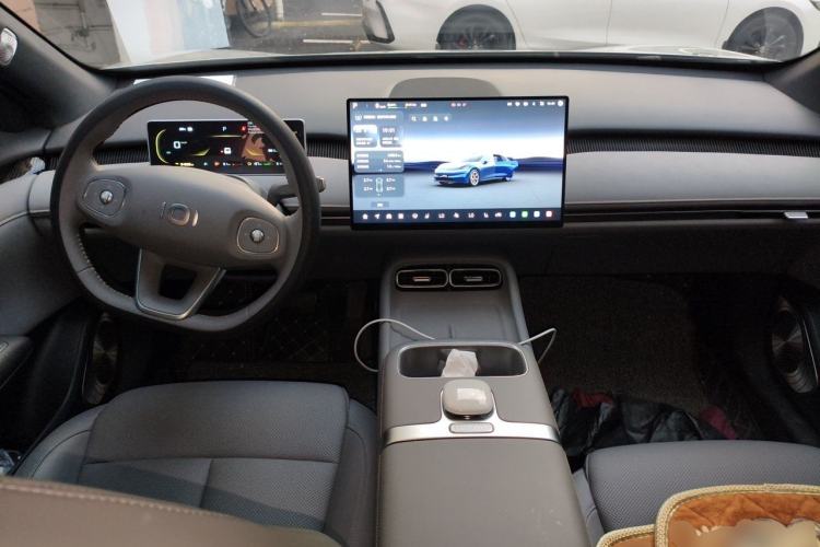 Used CHANGAN NEVO A06 2026 Model 240 Max Center Console
