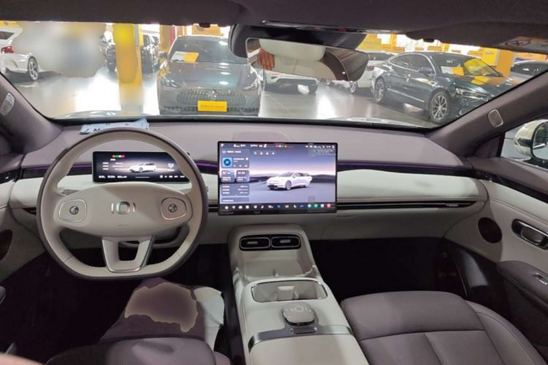 Used CHANGAN NEVO A06 2026 Model 240 Laser Ultra Center Console