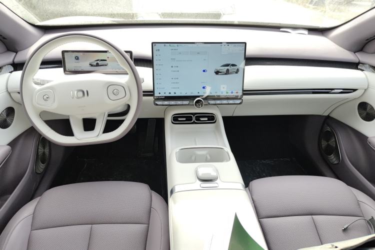 Used CHANGAN NEVO A06 2026 Model 240 Laser Ultra Center Console