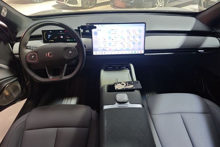 Used CHANGAN NEVO A06 2026 Model 510 Max Center Console