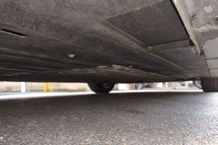 Used CHANGAN NEVO A06 2026 Model 240 Max Chassis Rear Right