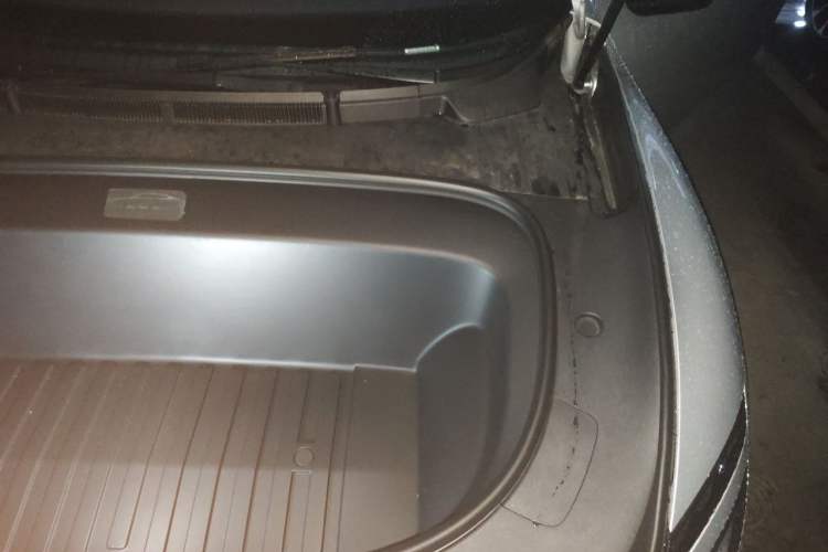 Used CHANGAN NEVO A06 2026 Model 630 Max Engine Bay Left
