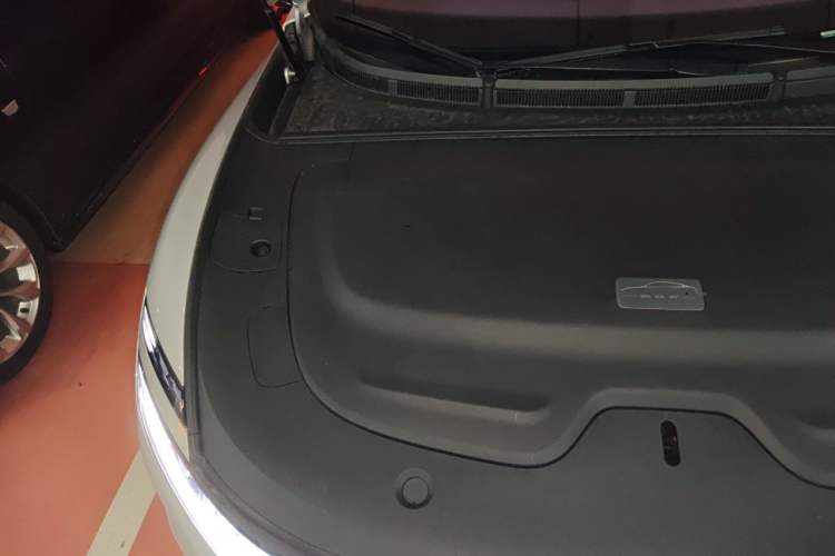 Used CHANGAN NEVO A06 2026 Model 240 Laser Ultra+ Engine Bay Right