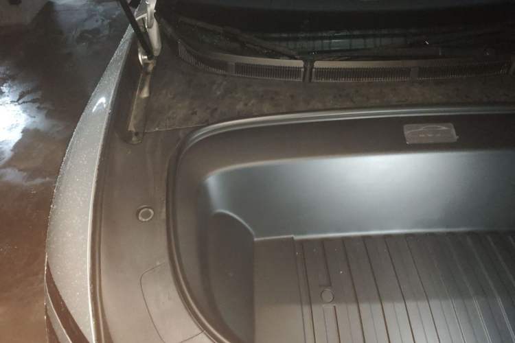 Used CHANGAN NEVO A06 2026 Model 630 Max Engine Bay Right