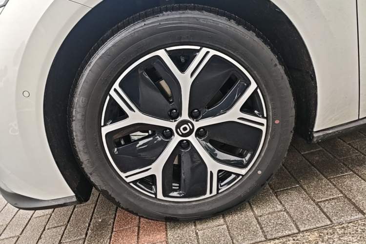 Used CHANGAN NEVO A06 2026 Model 630 Max Exterior 4