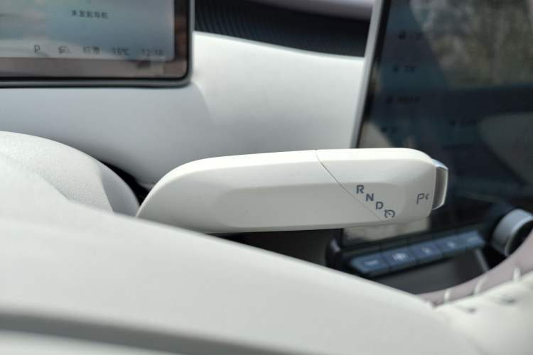 Used CHANGAN NEVO A06 2026 Model 240 Laser Ultra Gear Lever