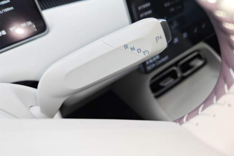Used CHANGAN NEVO A06 2026 Model 240 Laser Ultra Gear Lever
