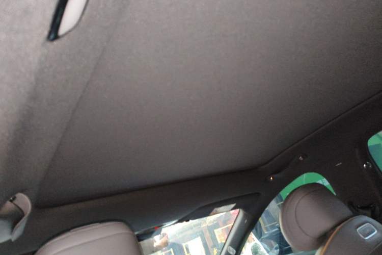 Used CHANGAN NEVO A06 2026 Model 240 Max Headliner