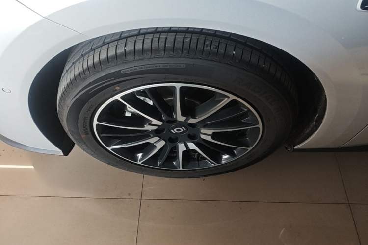 Used CHANGAN NEVO A06 2026 Model 240 Laser Ultra Left Front Wheel Hub