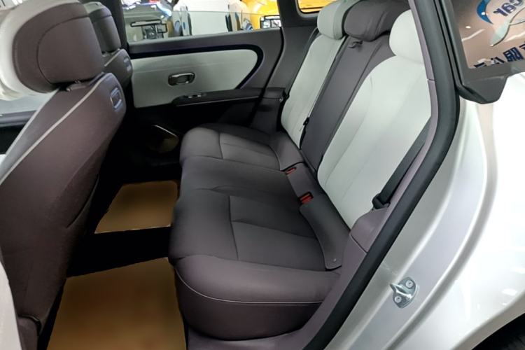 Used CHANGAN NEVO A06 2026 Model 240 Laser Ultra+ Left Rear Seat