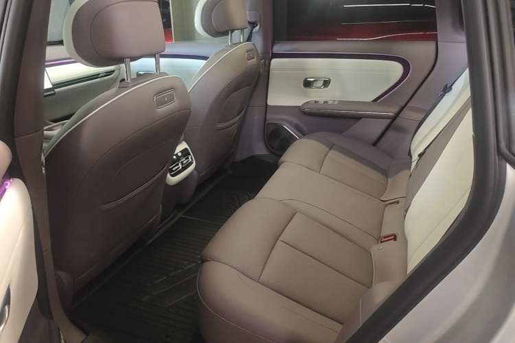 Used CHANGAN NEVO A06 2026 Model 240 Laser Ultra Left Rear Seat