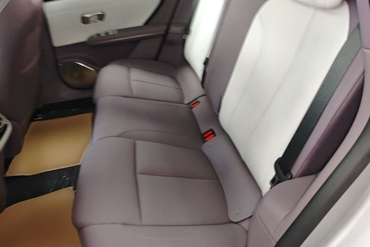 Used CHANGAN NEVO A06 2026 Model 630 Laser Ultra Left Rear Seat