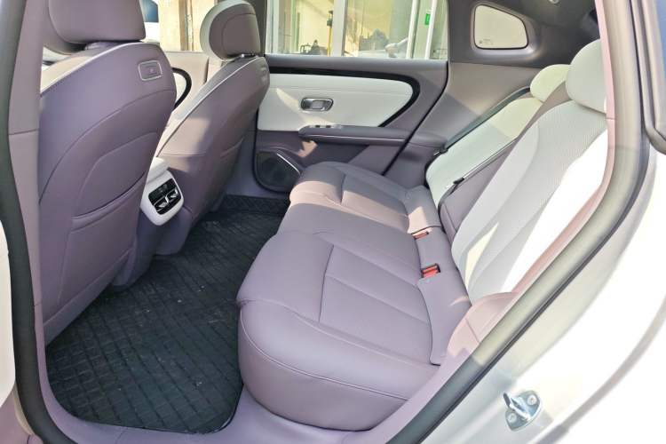 Used CHANGAN NEVO A06 2026 Model 630 Laser Ultra Left Rear Seat