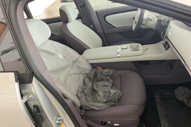 Used CHANGAN NEVO A06 2026 Model 630 Laser Ultra+ Right Front Seat