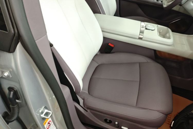 Used CHANGAN NEVO A06 2026 Model 630 Laser Ultra Right Front Seat