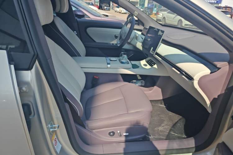 Used CHANGAN NEVO A06 2026 Model 240 Laser Ultra Right Front Seat