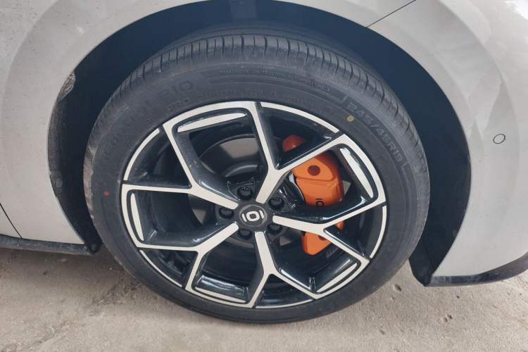 Used CHANGAN NEVO A06 2026 Model 240 Laser Ultra Right Front Wheel Hub