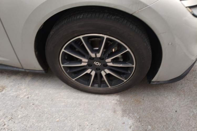 Used CHANGAN NEVO A06 2026 Model 240 Max Right Front Wheel Hub