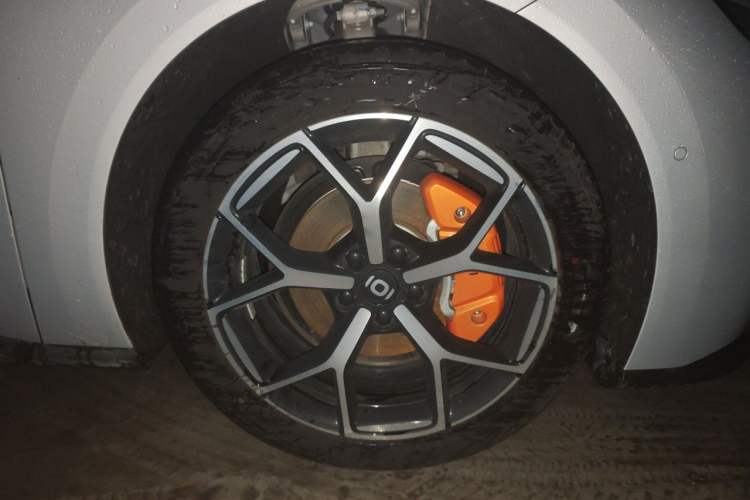 Used CHANGAN NEVO A06 2026 Model 630 Max Right Front Wheel Hub
