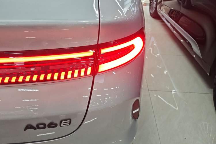 Used CHANGAN NEVO A06 2026 Model 630 Laser Ultra+ Right Rear Taillight