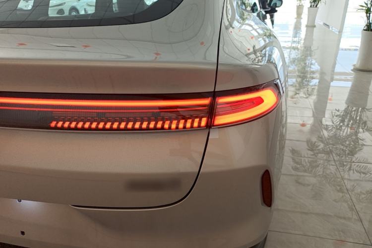 Used CHANGAN NEVO A06 2026 Model 630 Laser Ultra+ Right Rear Taillight