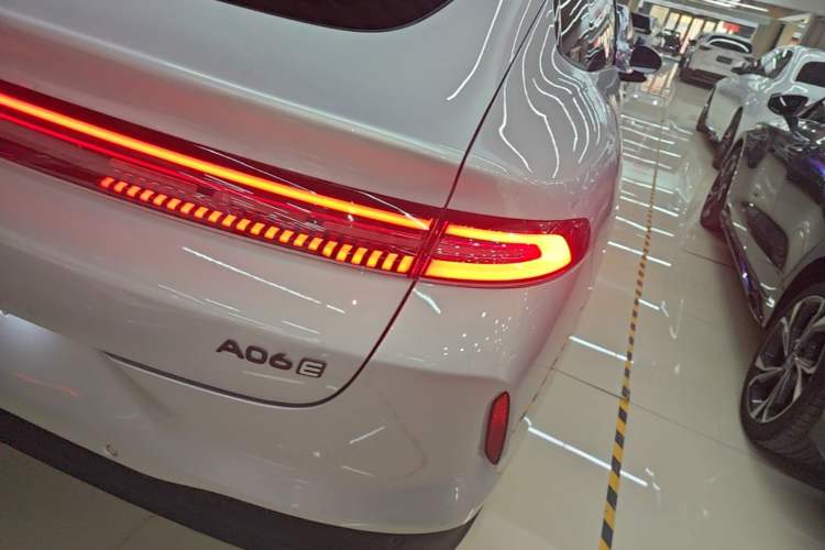 Used CHANGAN NEVO A06 2026 Model 630 Laser Ultra Right Rear Taillight