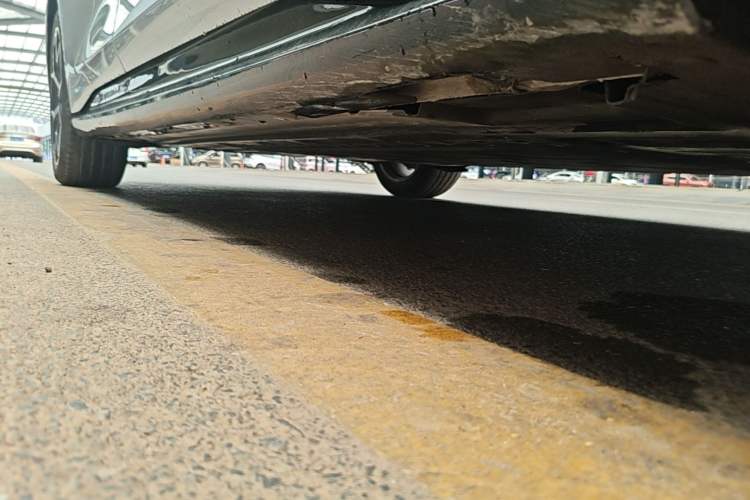 Used CHANGAN NEVO A06 2026 Model 240 Laser Ultra+ Right Side Sill