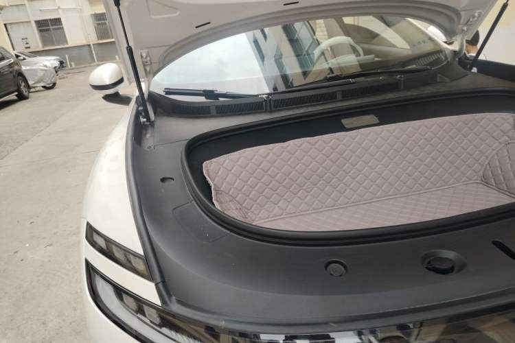 Used CHANGAN NEVO A06 2026 Model 510 Max Engine Bay Right