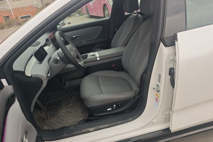 Used CHANGAN NEVO A06 2026 Model 630 Laser Ultra+ Left Front Seat