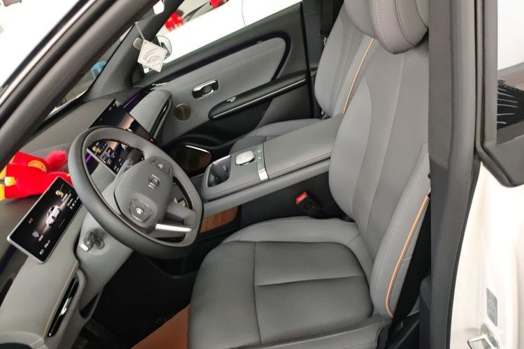 Used CHANGAN NEVO A06 2026 Model 630 Laser Ultra+ Left Front Seat