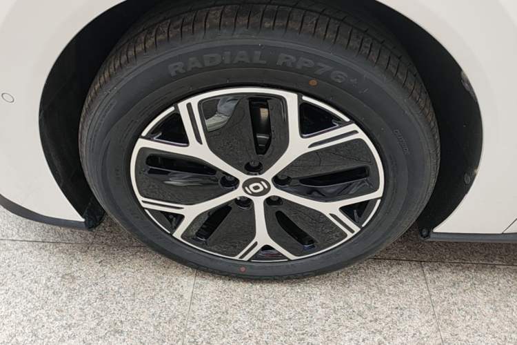 Used CHANGAN NEVO A06 2026 Model 630 Comfort Ultra Left Front Wheel Hub