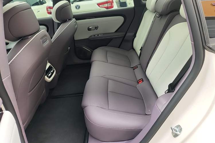 Used CHANGAN NEVO A06 2026 Model 630 Comfort Ultra Left Rear Seat