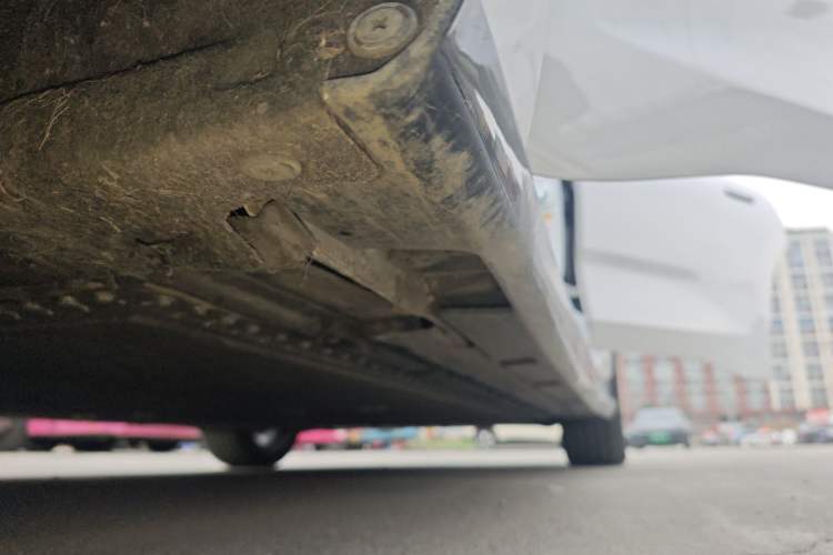 Used CHANGAN NEVO A06 2026 Model 630 Laser Ultra+ Left Side Sill