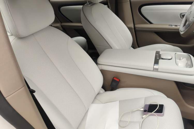 Used CHANGAN NEVO A06 2026 Model 630 Comfort Ultra Right Front Seat