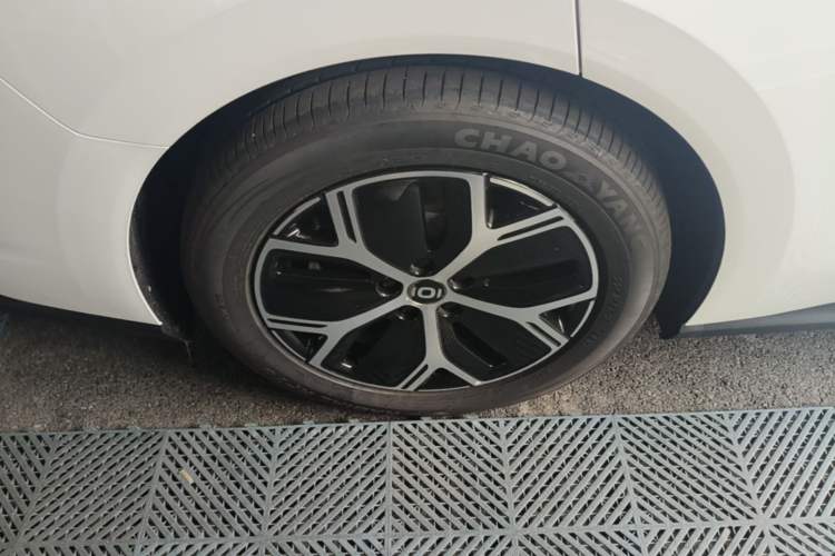 Used CHANGAN NEVO A06 2026 Model 630 Comfort Ultra Right Rear Wheel Hub