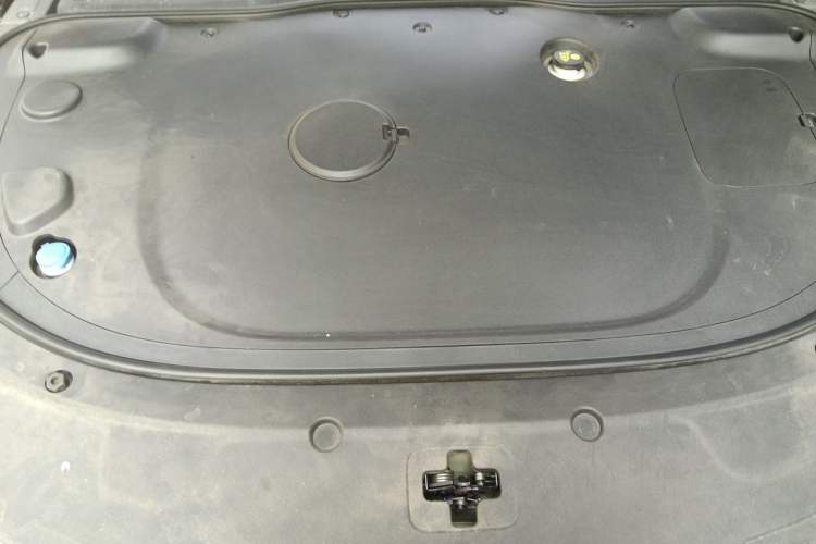 Used CHANGAN NEVO A07 2023 Range-Extended 200 Pro Engine Bay