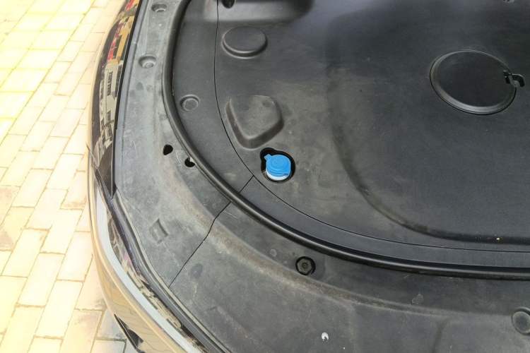 Used CHANGAN NEVO A07 2023 Range-Extended 200 Pro Engine Bay Right