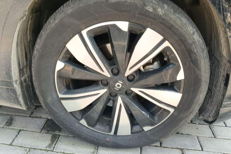 Used CHANGAN NEVO A07 2023 Range-Extended 200 Pro Right Front Wheel Hub