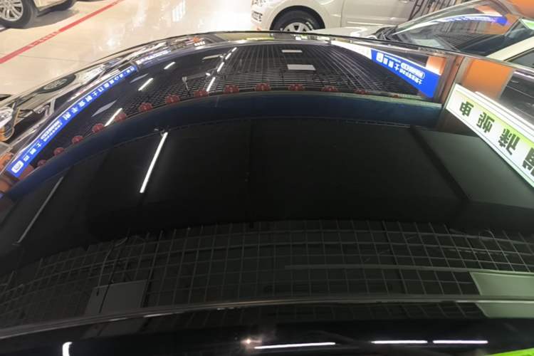 Used CHANGAN NEVO A07 2023 Range-Extended 200 Pro Roof