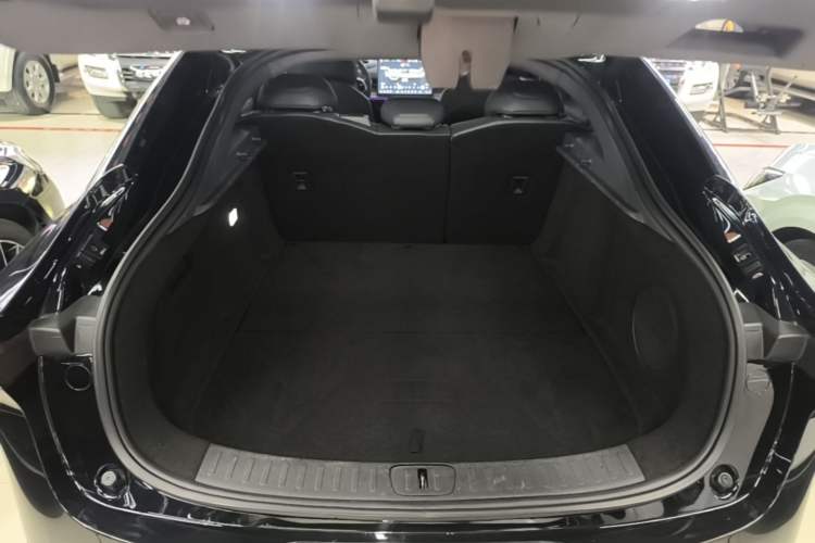 Used CHANGAN NEVO A07 2023 Range-Extended 200 Pro Trunk