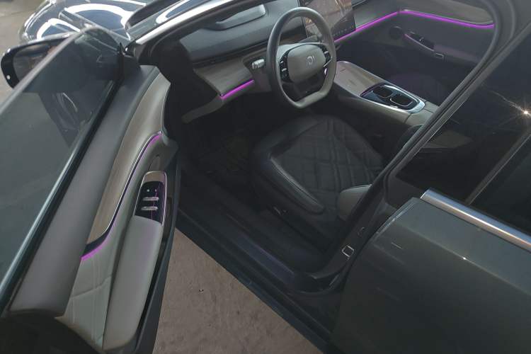 Used CHANGAN NEVO A07 2023 Range-Extended 200 Pro Driver Seat