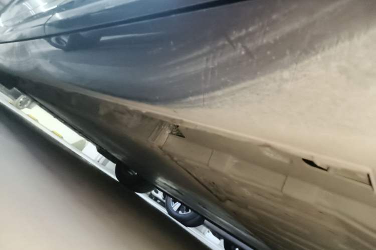 Used CHANGAN NEVO A07 2023 Pure Electric 515 Pro Left Side Sill