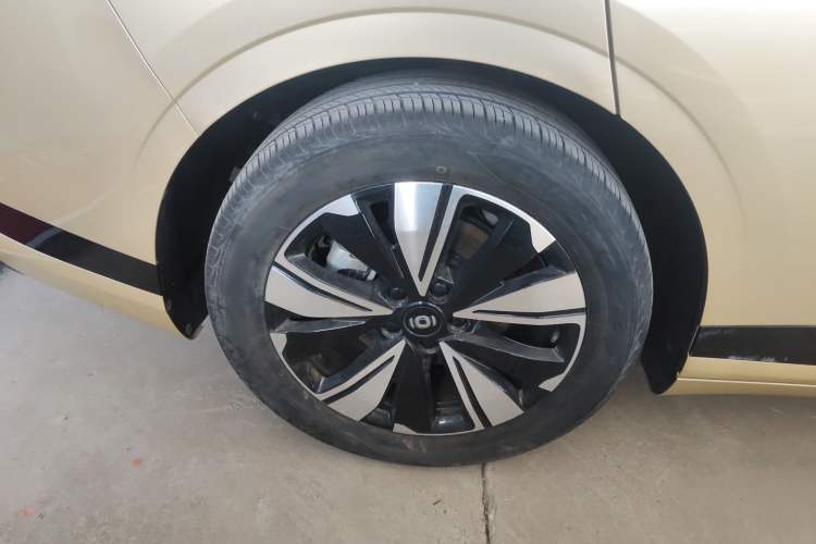 Used CHANGAN NEVO A07 2023 Range-Extended 200 Max Exterior 8