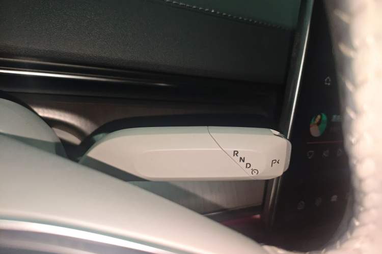 Used CHANGAN NEVO A07 2023 Range-Extended 200 Max Gear Lever